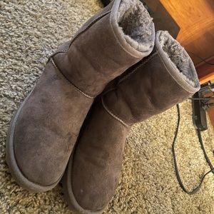 Uggs boots